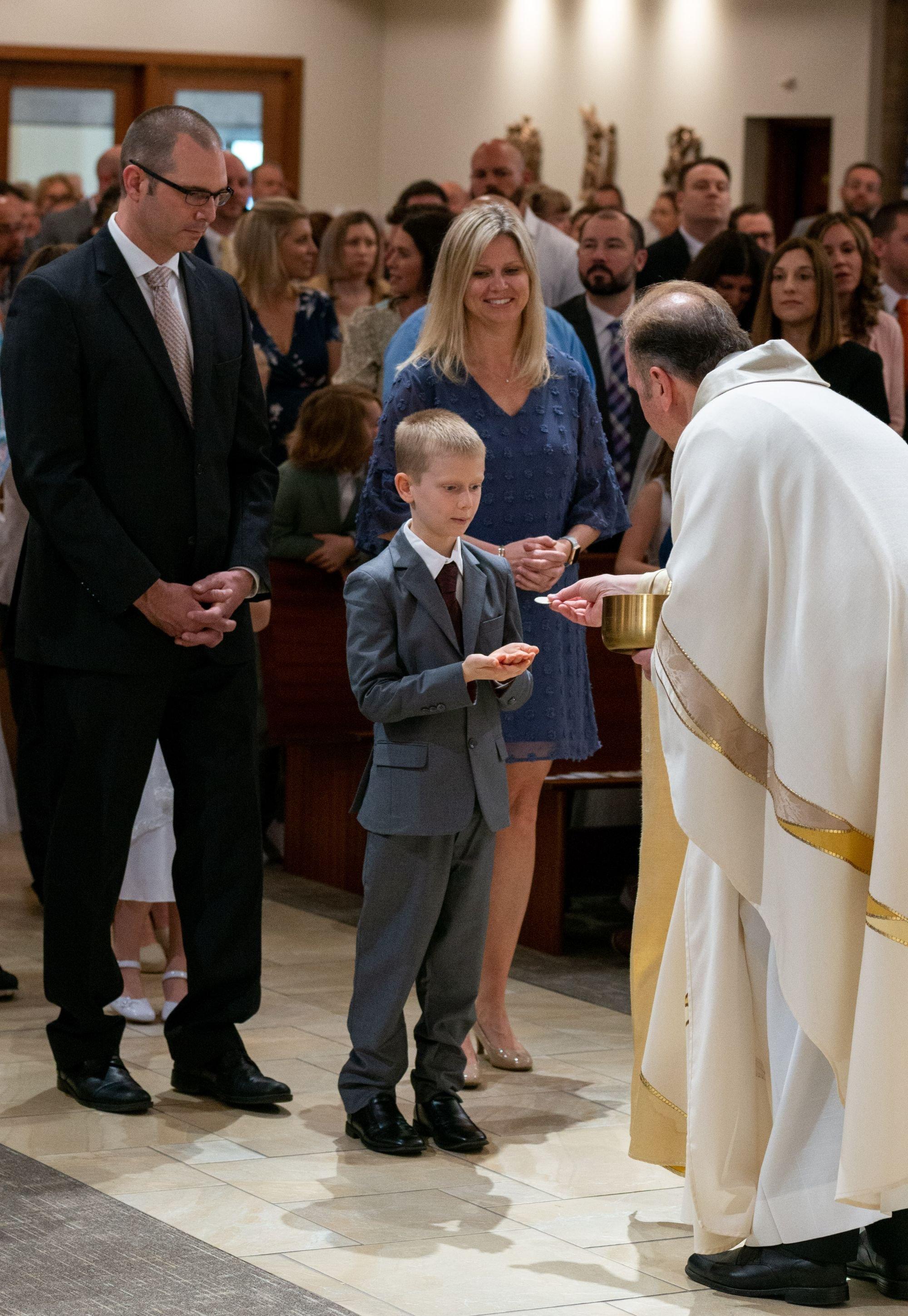 carousel-hero-element image-3